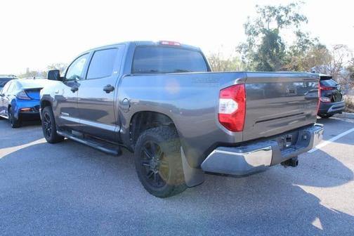 2014 Toyota Tundra SR5