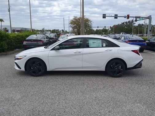 2026 Hyundai ELANTRA Sport