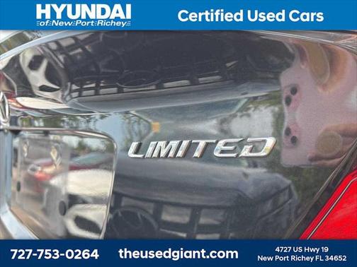 2022 Toyota C-HR Limited