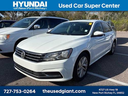 2018 Volkswagen Passat 2.0T SE