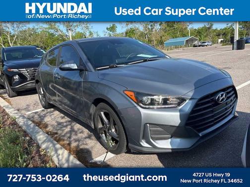 2019 Hyundai Veloster 2