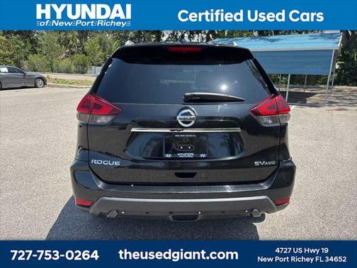 2018 Nissan Rogue SV