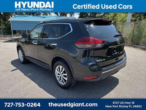 2018 Nissan Rogue SV