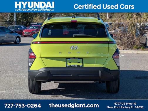 2024 Hyundai KONA SEL