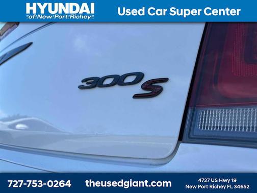 Bright White Clearcoat 2020 Chrysler 300 S