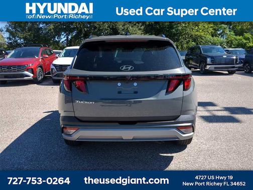 2026 Hyundai TUCSON SEL