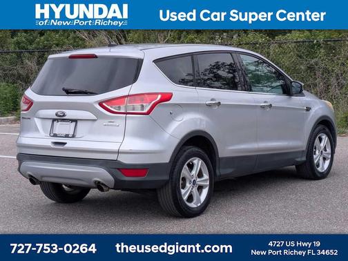 Ingot Silver 2016 Ford Escape SE