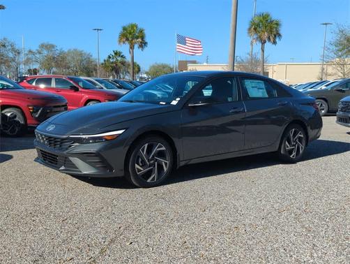 2025 Hyundai ELANTRA HEV SEL Sport