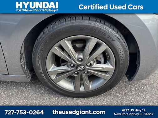 2018 Hyundai ELANTRA SE