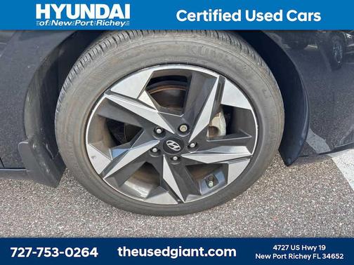 2022 Hyundai ELANTRA Limited