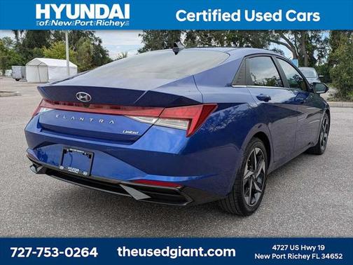 2023 Hyundai ELANTRA Limited