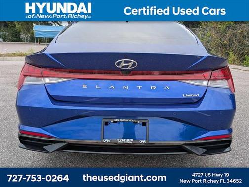 2023 Hyundai ELANTRA Limited