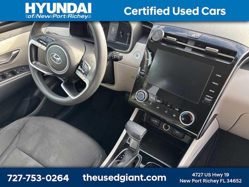 2022 Hyundai TUCSON SEL