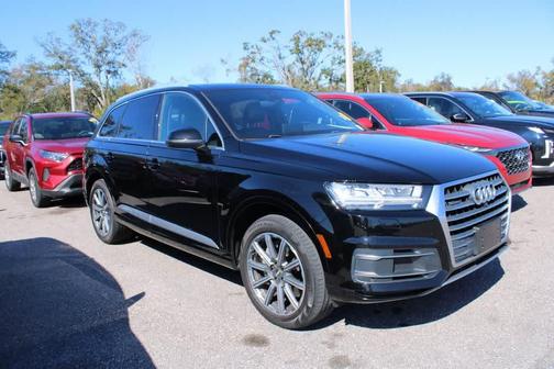 2019 Audi Q7 45 Premium Plus