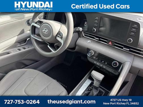 2023 Hyundai ELANTRA SEL