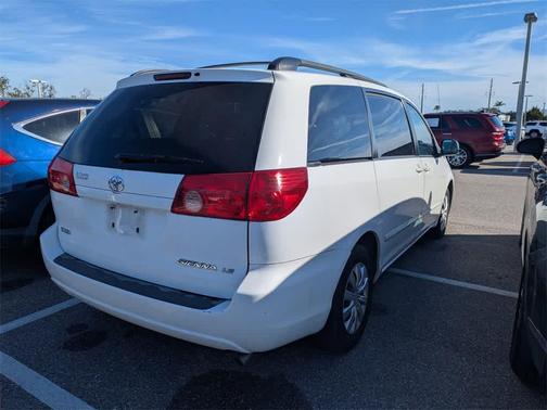 2007 Toyota Sienna LE