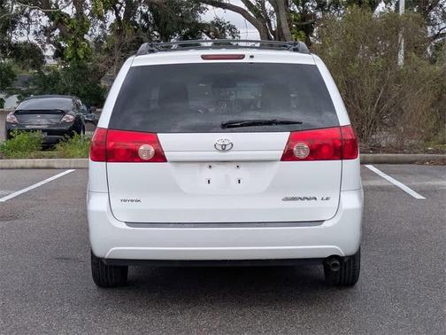 2007 Toyota Sienna LE
