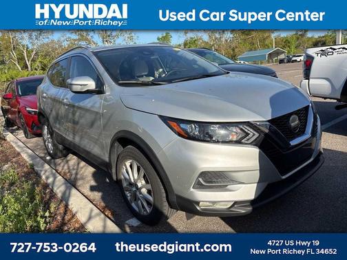 2021 Nissan Rogue Sport SV