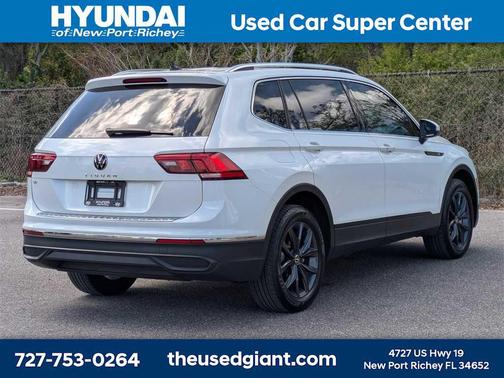2023 Volkswagen Tiguan 2.0T SE