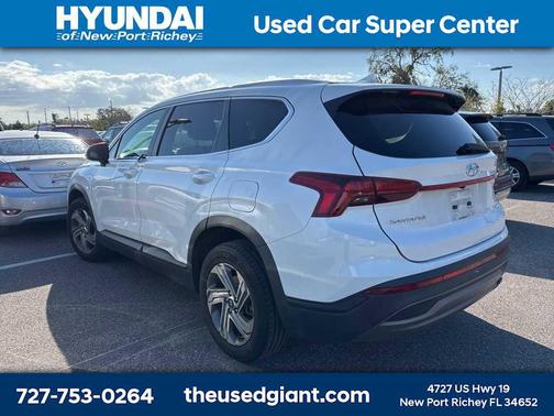 2023 Hyundai SANTA FE SE