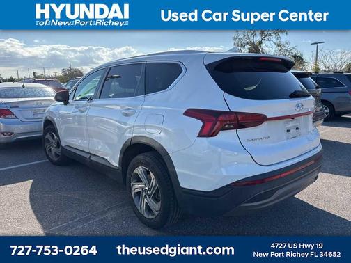 2023 Hyundai SANTA FE SE