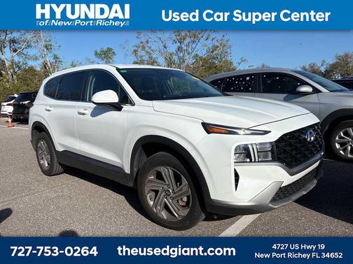 2023 Hyundai SANTA FE SE