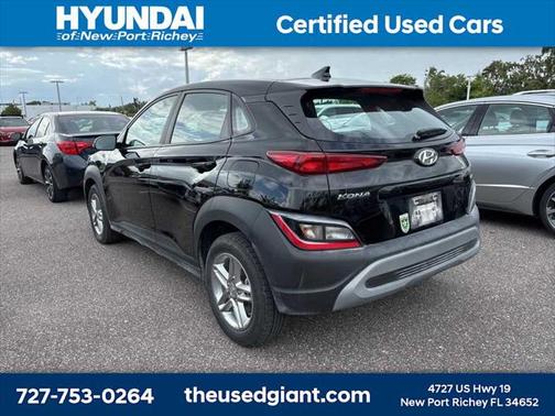 2023 Hyundai KONA SE