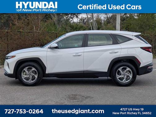 2024 Hyundai TUCSON SE
