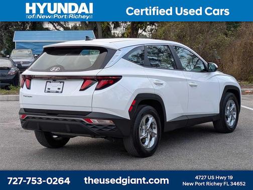 2024 Hyundai TUCSON SE