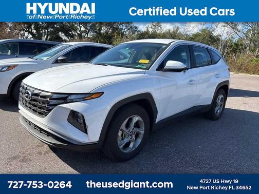 2024 Hyundai TUCSON SE