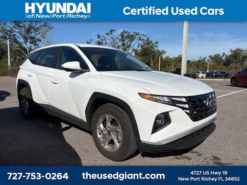 2024 Hyundai TUCSON SE