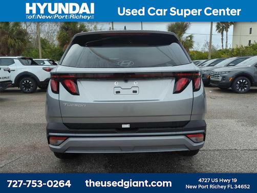 2026 Hyundai TUCSON SEL