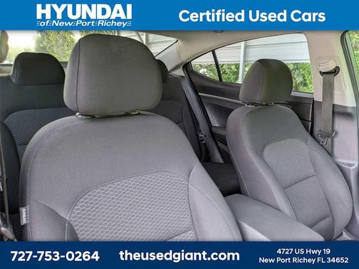 2019 Hyundai ELANTRA SE