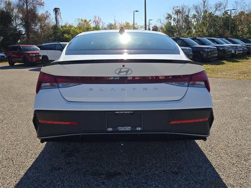 2026 Hyundai ELANTRA Sport