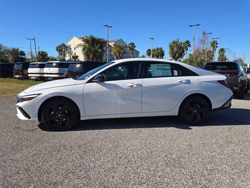 2026 Hyundai ELANTRA Sport