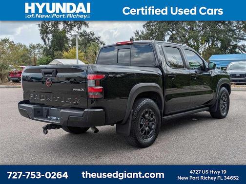 2022 Nissan Frontier PRO-X
