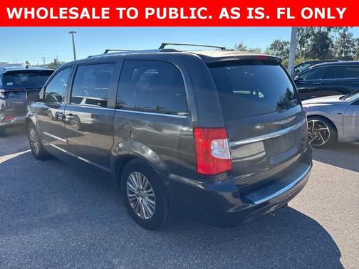 2011 Chrysler Town & Country Limited