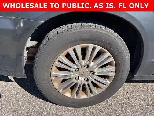 2011 Chrysler Town & Country Limited