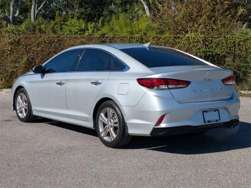 2018 Hyundai SONATA Limited