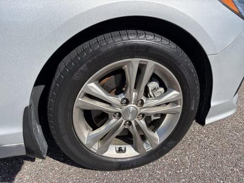 2018 Hyundai SONATA Limited