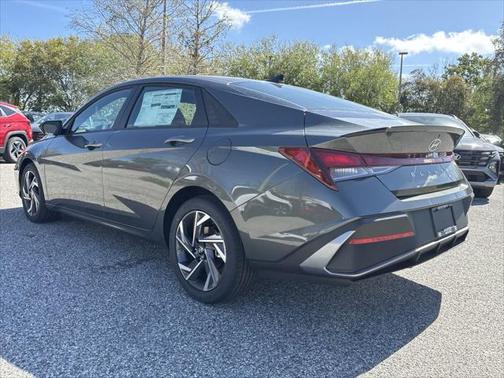 2025 Hyundai ELANTRA Sport