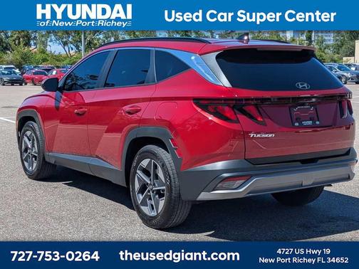 Ultimate Red 2025 Hyundai TUCSON SEL
