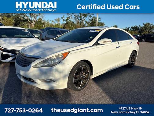 2011 Hyundai SONATA Limited