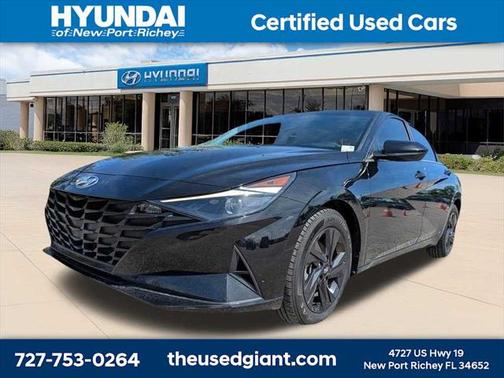 2023 Hyundai ELANTRA SEL
