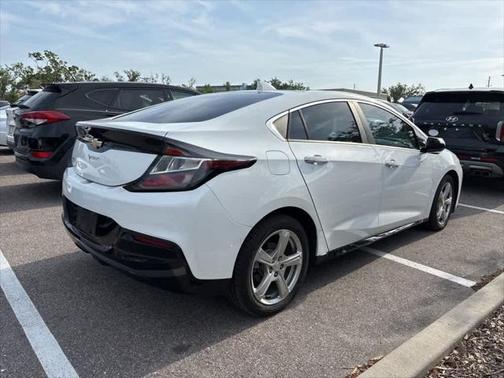 2017 Chevrolet Volt LT