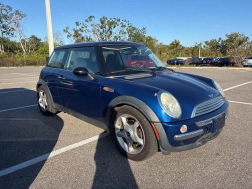 2003 MINI Cooper Base