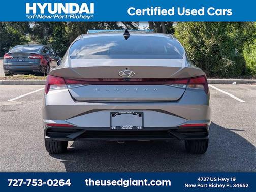 2023 Hyundai ELANTRA SEL