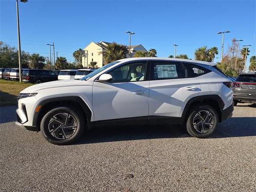 2026 Hyundai TUCSON Hybrid Blue SE