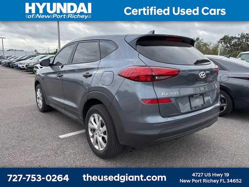 2021 Hyundai TUCSON SE