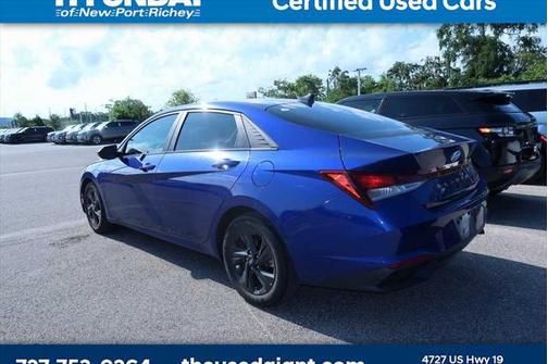 2021 Hyundai ELANTRA SEL
